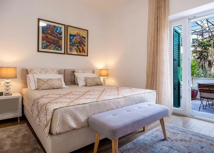 Villa Corona Split