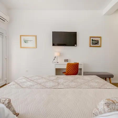 Villa Corona Split سبليت