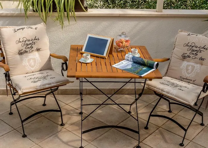 Villa Corona Split Apartment *