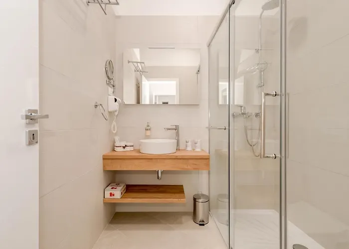 Villa Corona Split Apartment