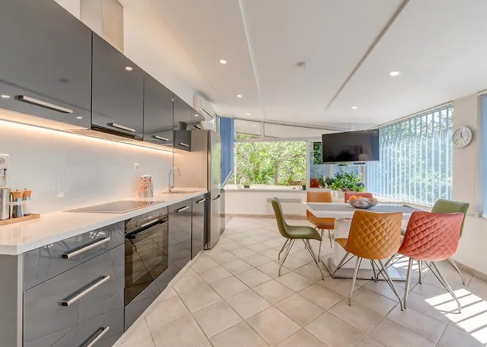 Apartment Villa Corona Split *