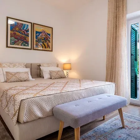 Villa Corona Split